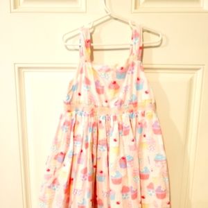 Gymboree Dress Size 6/ 7 cupcake
